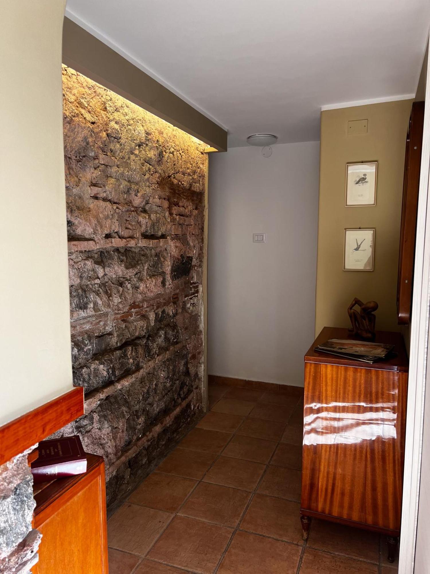Home Rising Sun - Rooms With Private Bathrooms カターニア エクステリア 写真